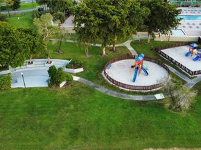 4520 SW 154th Ct, Miami FL 33185