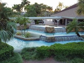4520 SW 154th Ct, Miami FL 33185