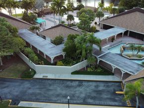 4520 SW 154th Ct, Miami FL 33185