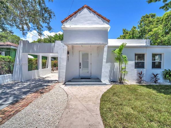 421 NW 59th St, Miami FL 33127