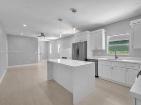 421 NW 59th St, Miami FL 33127