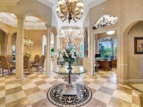 10813 Blackhawk St, Plantation FL 33324