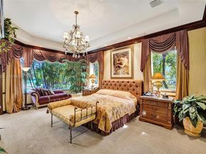 10813 Blackhawk St, Plantation FL 33324