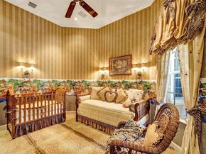 10813 Blackhawk St, Plantation FL 33324