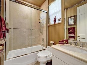 10813 Blackhawk St, Plantation FL 33324