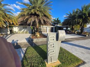 6321 SW 106th Ave, Miami FL 33173