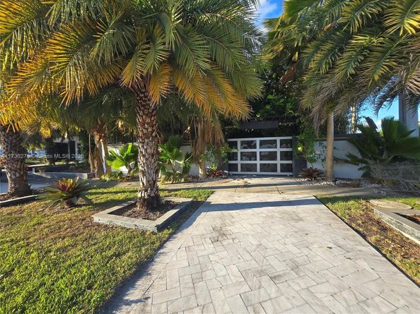 6321 SW 106th Ave, Miami FL 33173