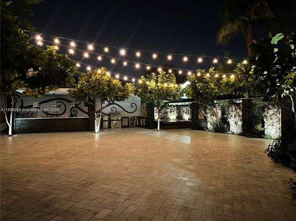 6321 SW 106th Ave, Miami FL 33173