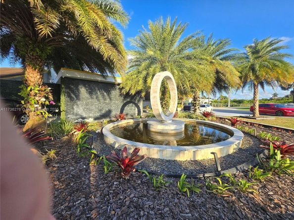 6321 SW 106th Ave, Miami FL 33173