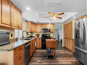 11701 NW 33rd St, Sunrise FL 33323