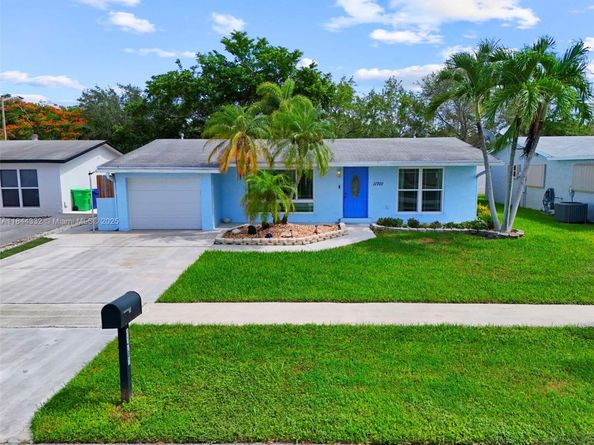 11701 NW 33rd St, Sunrise FL 33323