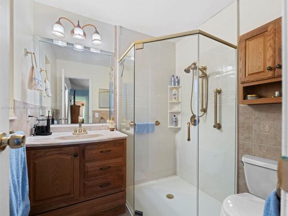 11701 NW 33rd St, Sunrise FL 33323