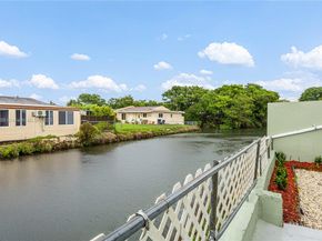 10017 SW 23rd Ter, Miami FL 33165