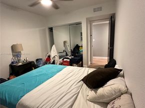 5100 SW 41st St 328, Pembroke Park FL 33023