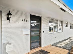 7831 NW 11th St, Pembroke Pines FL 33024