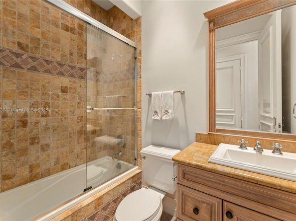 1091 Hillsboro Mile, Hillsboro Beach FL 33062