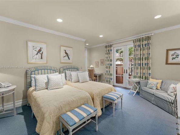 1091 Hillsboro Mile, Hillsboro Beach FL 33062
