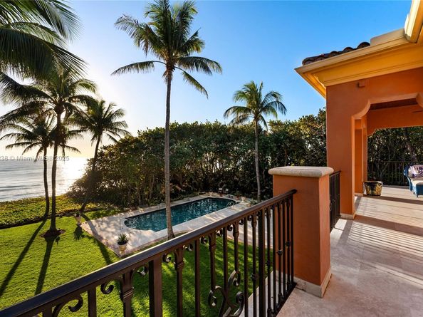 1091 Hillsboro Mile, Hillsboro Beach FL 33062