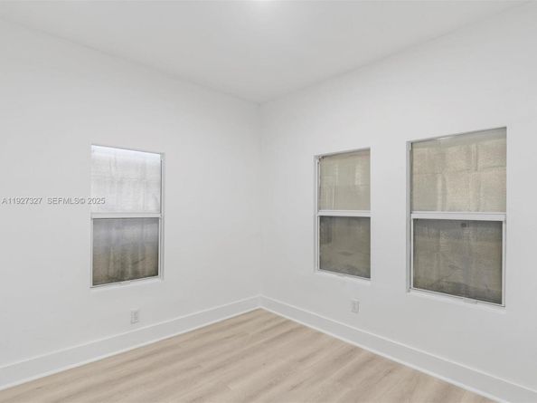 6318 NW 19th Ct, Miami FL 33147