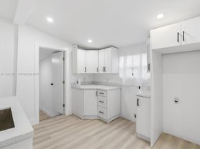 6318 NW 19th Ct, Miami FL 33147