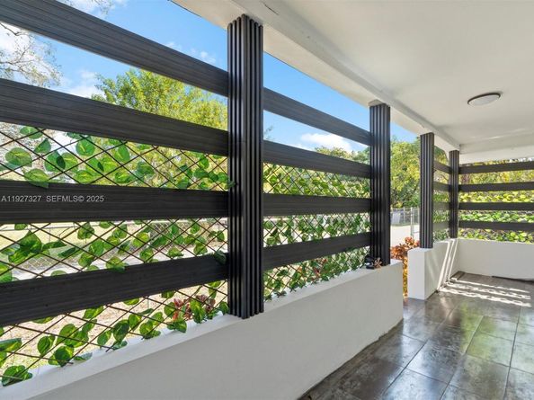 6318 NW 19th Ct, Miami FL 33147