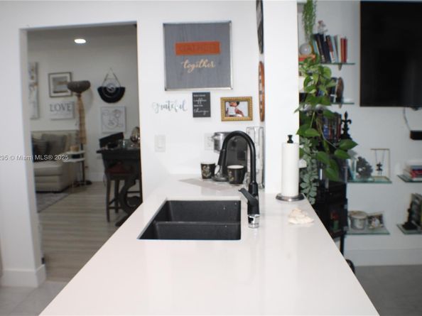 1511 Alfred Dr, Boynton Beach FL 33426