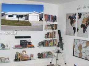 1511 Alfred Dr, Boynton Beach FL 33426