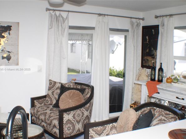 1511 Alfred Dr, Boynton Beach FL 33426