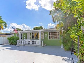 5574 SW 3rd St, Miami FL 33134