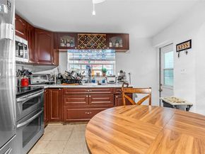 5574 SW 3rd St, Miami FL 33134