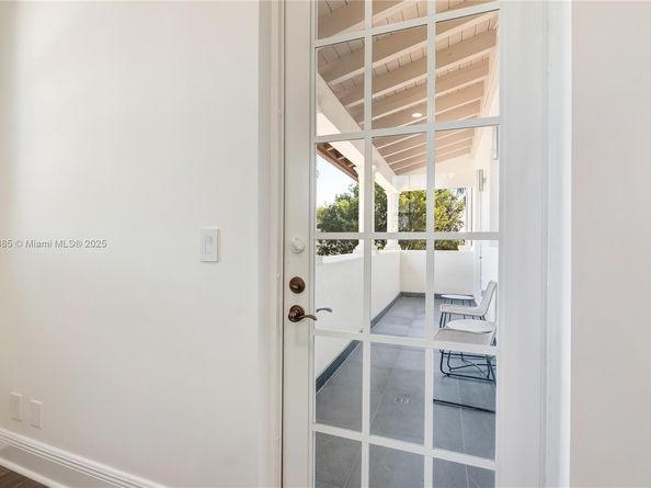 12008 NW 69th Ct, Parkland FL 33076