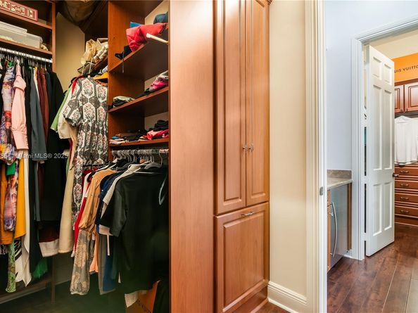 12008 NW 69th Ct, Parkland FL 33076