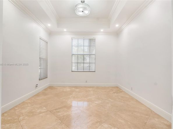 12008 NW 69th Ct, Parkland FL 33076