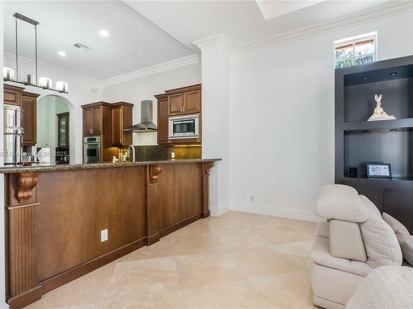 12008 NW 69th Ct, Parkland FL 33076