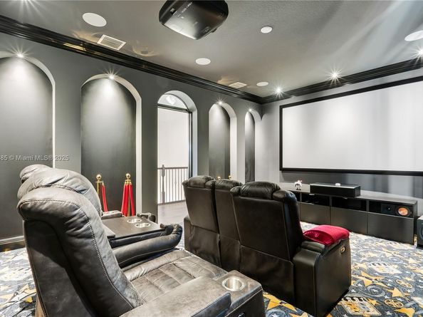 12008 NW 69th Ct, Parkland FL 33076