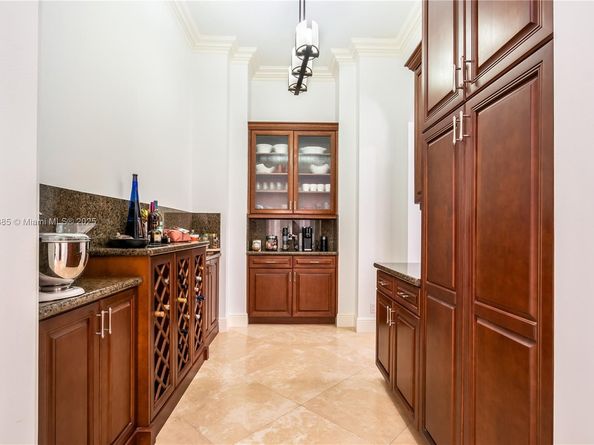 12008 NW 69th Ct, Parkland FL 33076