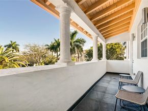 12008 NW 69th Ct, Parkland FL 33076