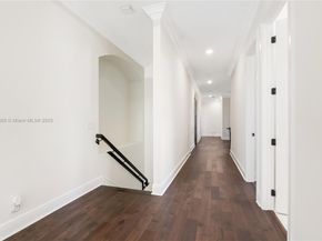 12008 NW 69th Ct, Parkland FL 33076