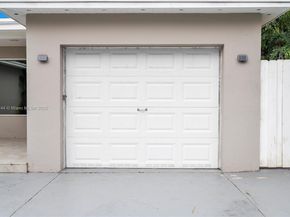 3246 Pierce St, Hollywood FL 33021