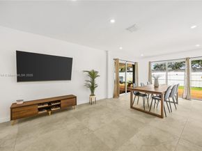 3246 Pierce St, Hollywood FL 33021