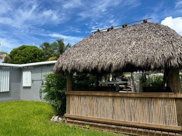 29035 Maine Rd, Homestead FL 33033