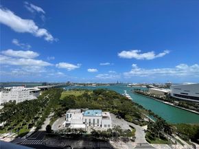 900 Biscayne Blvd 1704, Miami FL 33132
