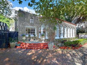 1755 SW 10th St, Miami FL 33135