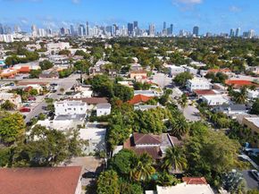 1755 SW 10th St, Miami FL 33135