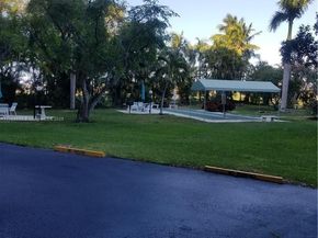 1000 NE 14th Ave 605, Hallandale Beach FL 33009