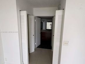 3300 NE 191st St 801, Aventura FL 33180