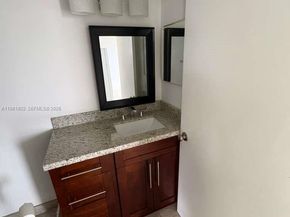 3300 NE 191st St 801, Aventura FL 33180