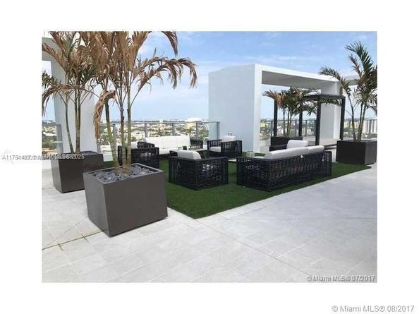 1010 SW 2nd Ave LPH05, Miami FL 33130