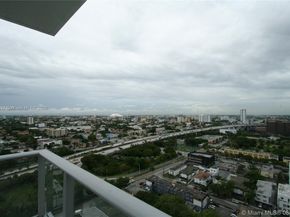 1010 SW 2nd Ave LPH05, Miami FL 33130