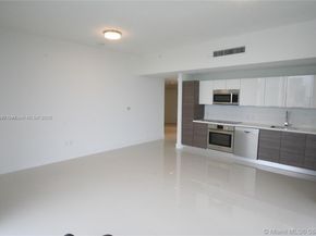1010 SW 2nd Ave LPH05, Miami FL 33130